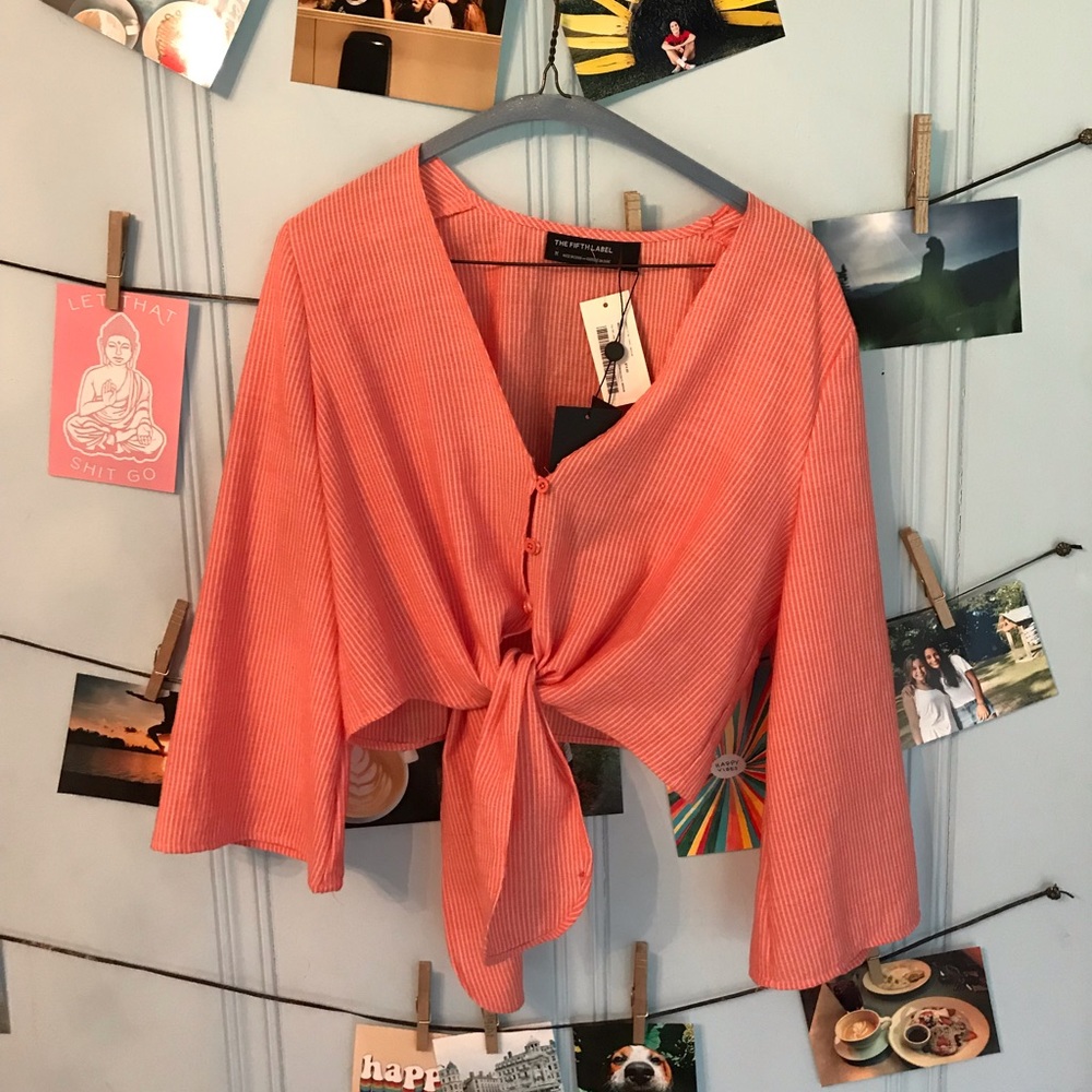Orange/red stripe button down tie top